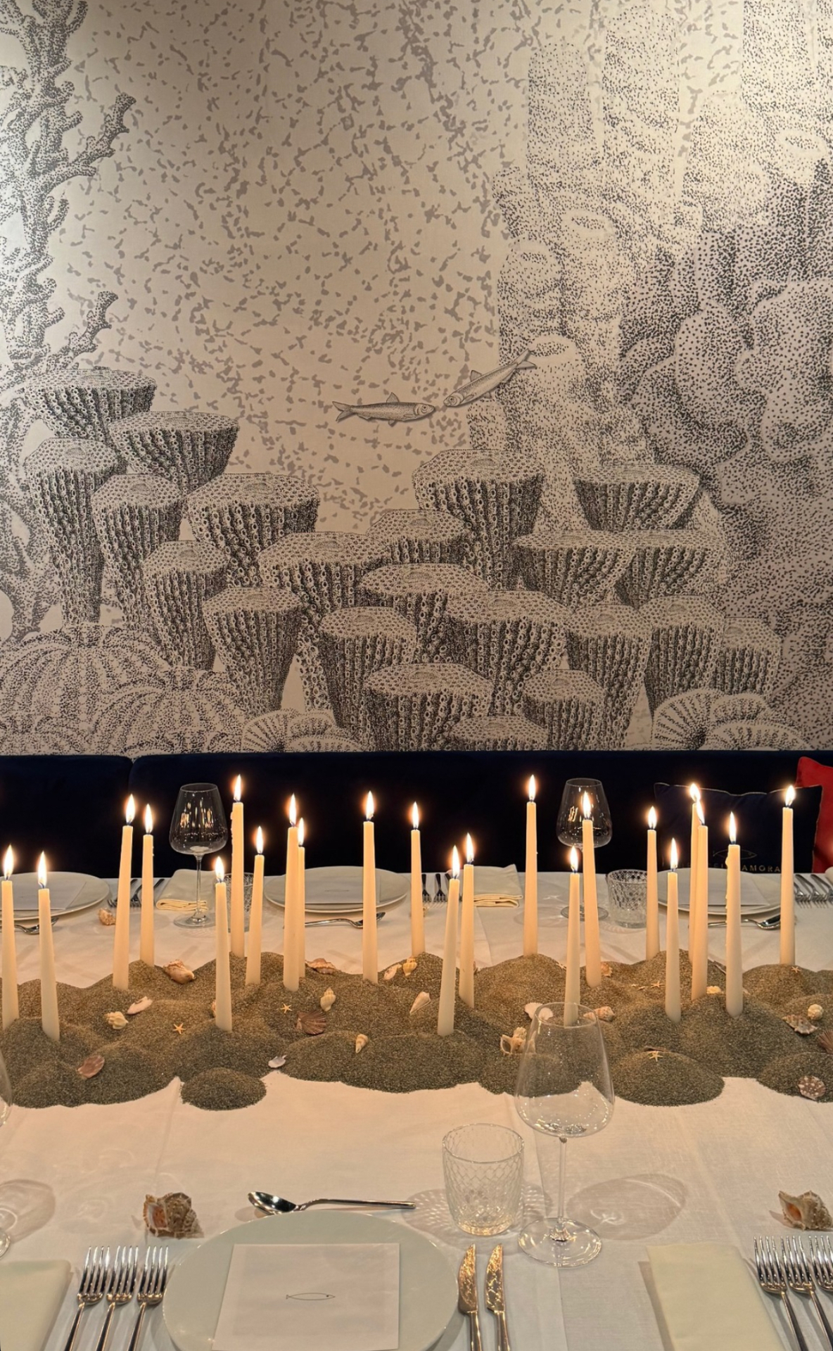 Convitio candlelight tablescaping